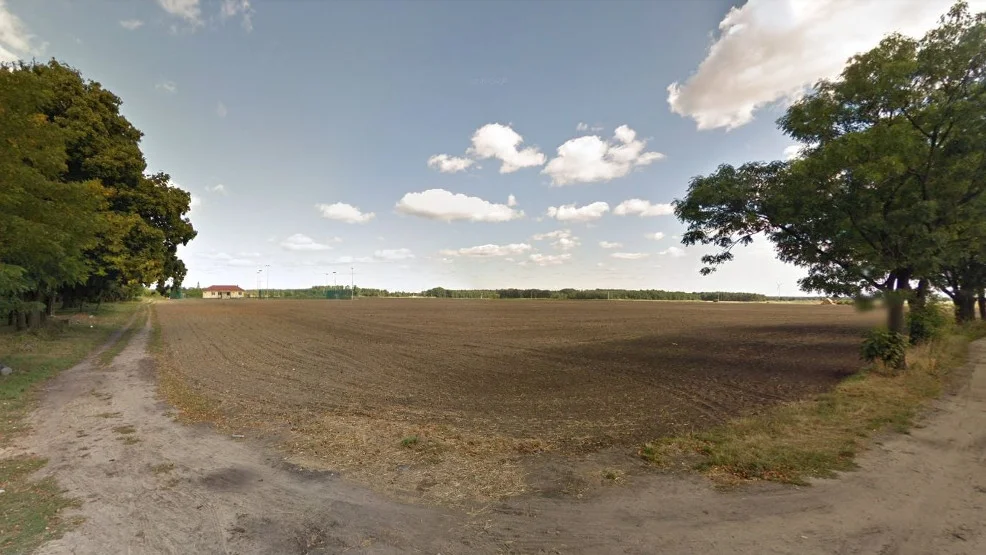 Gmina Bojanowo przejęła teren, na którym powstanie stadion piłkarski  - Zdjęcie główne