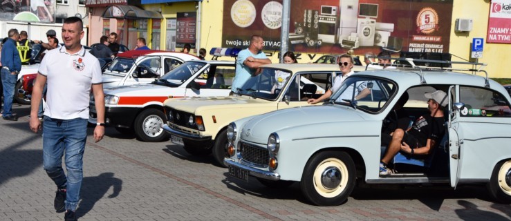 Zabytkowe auta i motocykle zjechały do miasta [FOTO] - Zdjęcie główne