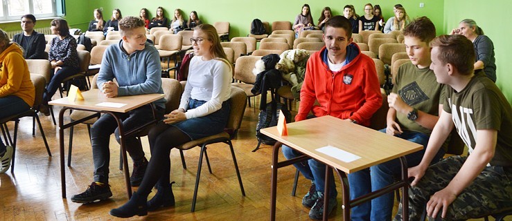 II etap Szkolnej Ligi Historycznej w I LO - Zdjęcie główne