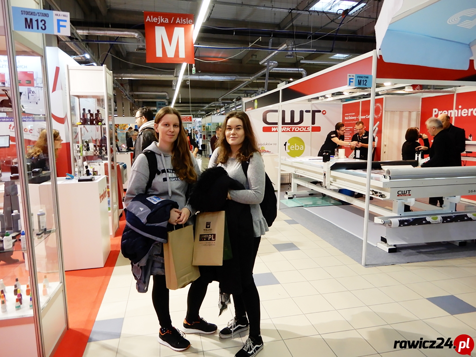 Uczennice I LO w stolicy polskiego biznesu - Zdjęcie główne