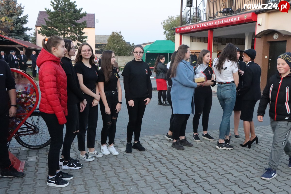 Powitanie nowego samochodu OSP Sobiałkowo