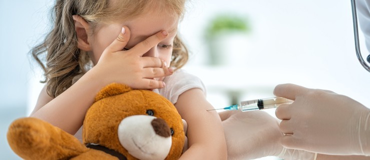 Pediatra: podczas pandemii dzieci przestały chorować. To dobry czas na szczepienia - Zdjęcie główne
