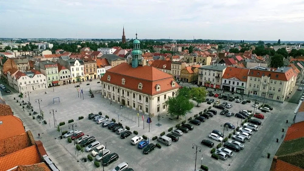 Gmina Rawicz chce wyremontować mieszkanie dla repatriantów  - Zdjęcie główne