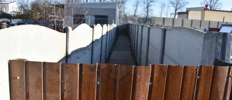 Mieszkańcy Masłowa nadal nie mają wyznaczonego nowego przejścia [AKTUALIZACJA] - Zdjęcie główne