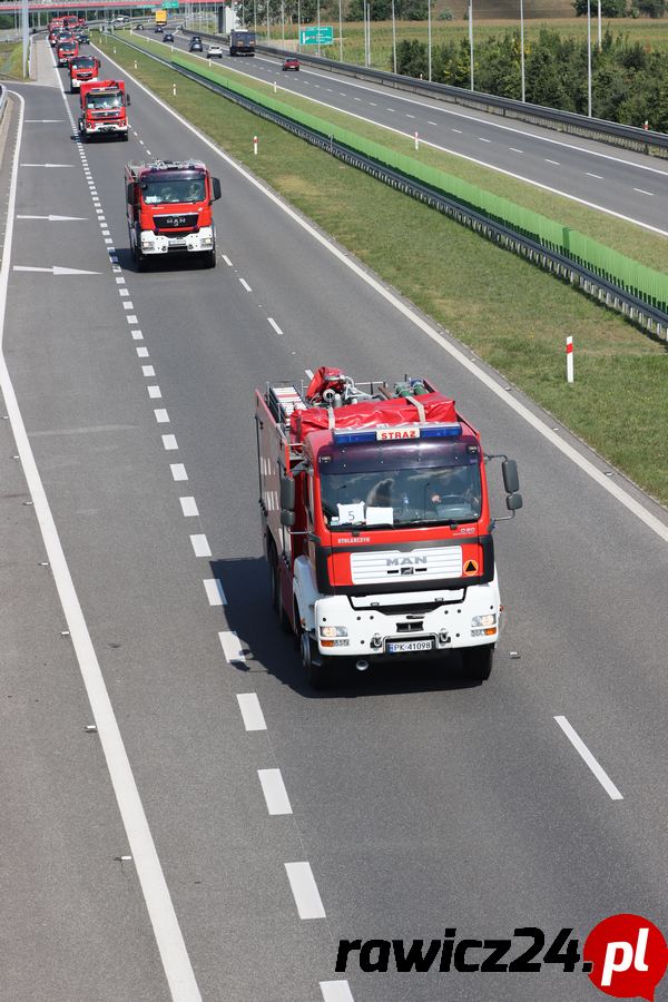 Przejazd wielkopolskich strażaków S5 w powiecie rawickim 