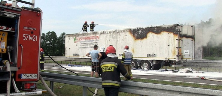 Utrudnienia na S5. Pożar ciężarówki przewożącej odpady - Zdjęcie główne