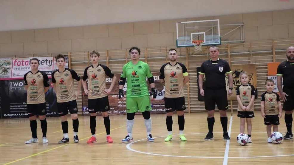 Drugi mecz za RAF Futsal Team Rawicz. Kibice zobaczyli 12 goli - Zdjęcie główne