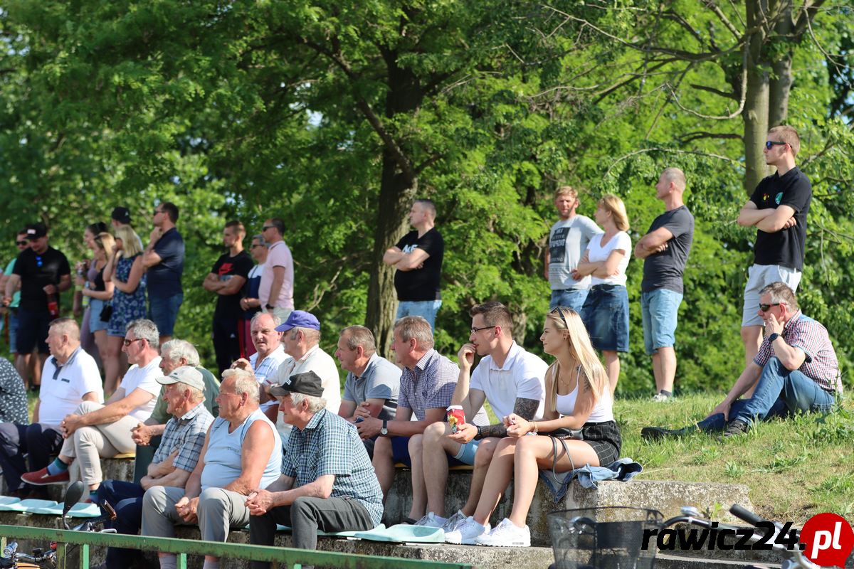 Sarnowianka Sarnowa - Pelikan Dębno Polskie