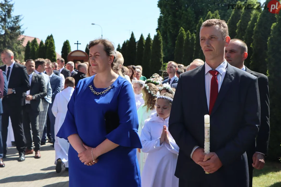 Parafia pw. św. Elżbiety w Jutrosinie