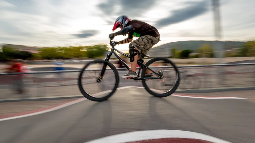  Za kilka tygodni zacznie się budowa pumptracku w Rawiczu - Zdjęcie główne