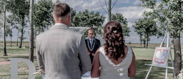 Niecodzienna ceremonia, czyli... pierwszy ślub wójta (FOTO) - Zdjęcie główne