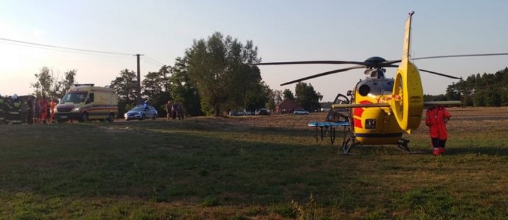 Wypadek. Śmigłowiec LPR zabrał motorowerzystę do szpitala [WIDEO, FOTO] - Zdjęcie główne