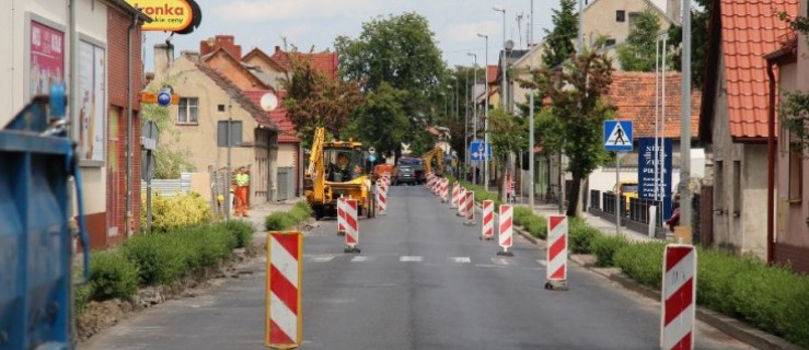 Rozpoczął się remont ulicy Sienkiewicza w Rawiczu - Zdjęcie główne