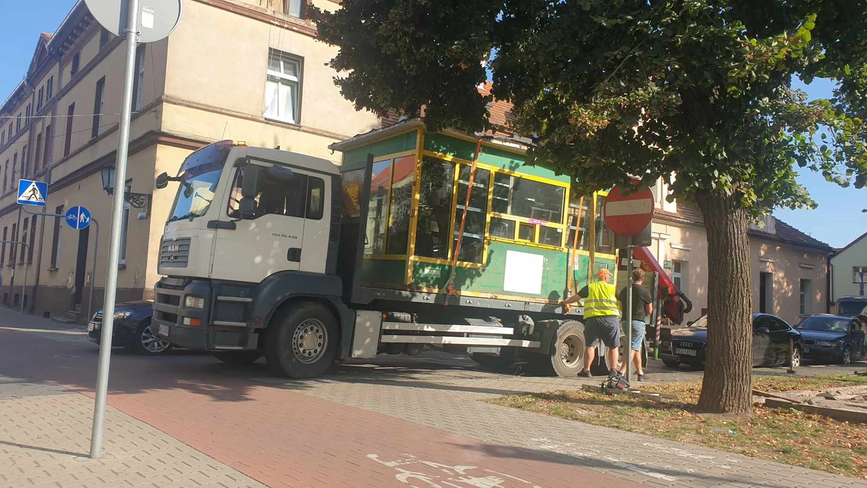 Rawicz. Kolejny kiosk "Ruchu" zlikwidowany - Zdjęcie główne