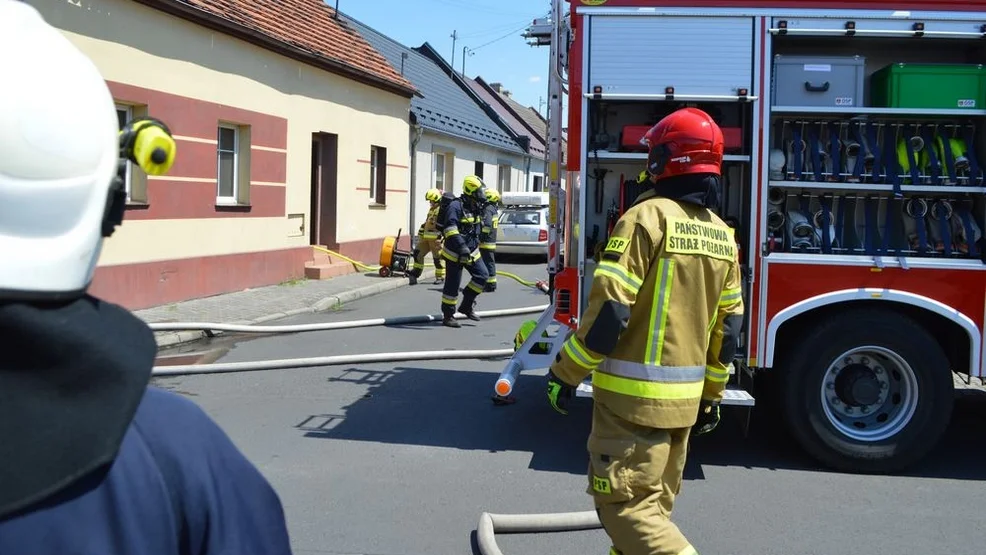 Pożar poddasza w Miejskiej Górce [ZDJĘCIA] - Zdjęcie główne