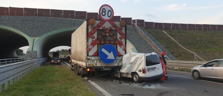 Śmiertelny wypadek pod Rawiczem. S5 odblokowana [FOTO] - Zdjęcie główne