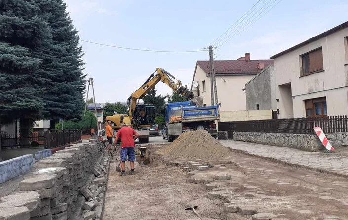 Budowa i modernizacja dróg w gminie Miejska Górka - Zdjęcie główne