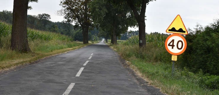 Gmina przejmie drogę i wyremontuje ją wspólnie z powiatem - Zdjęcie główne