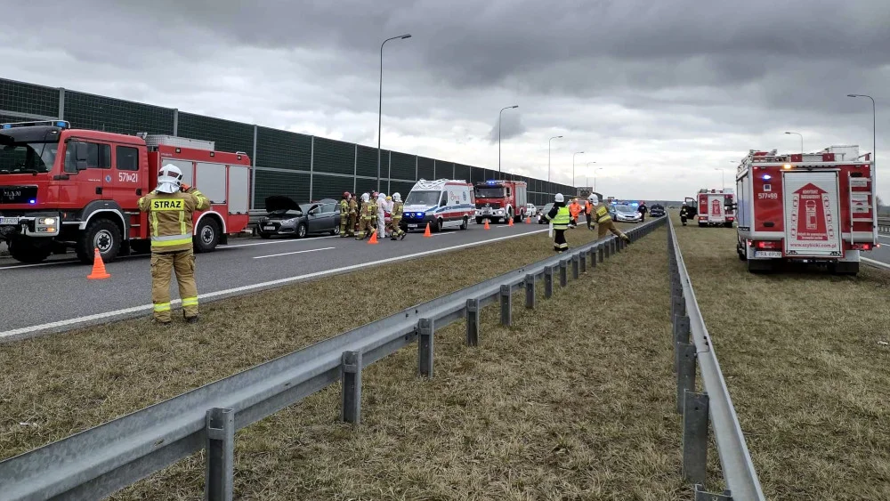 Wypadek na S5. Wśród poszkodowanych jest dziecko - Zdjęcie główne