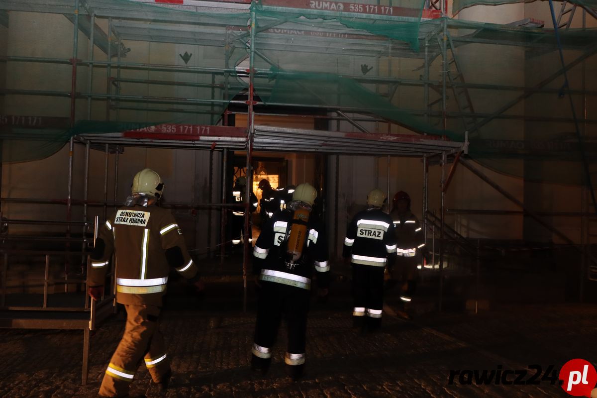 Akcja strażaków w kościele pw. św. Andrzeja Boboli w Rawiczu