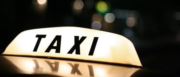 Kto, kiedy i czym płaci - jak wygląda sytuacja w branży taksówkarskiej? - Zdjęcie główne