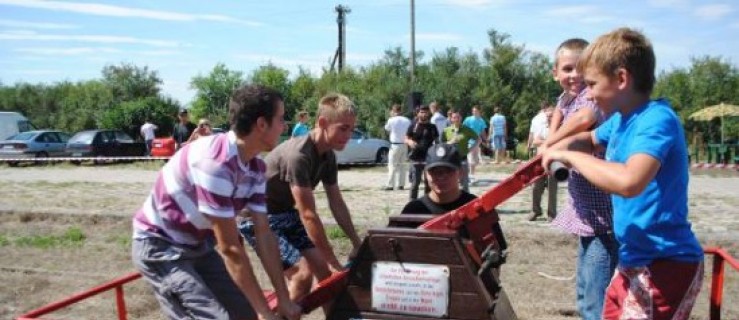 Mistrzowskie Szkaradowo w wyścigach drezyn - Zdjęcie główne