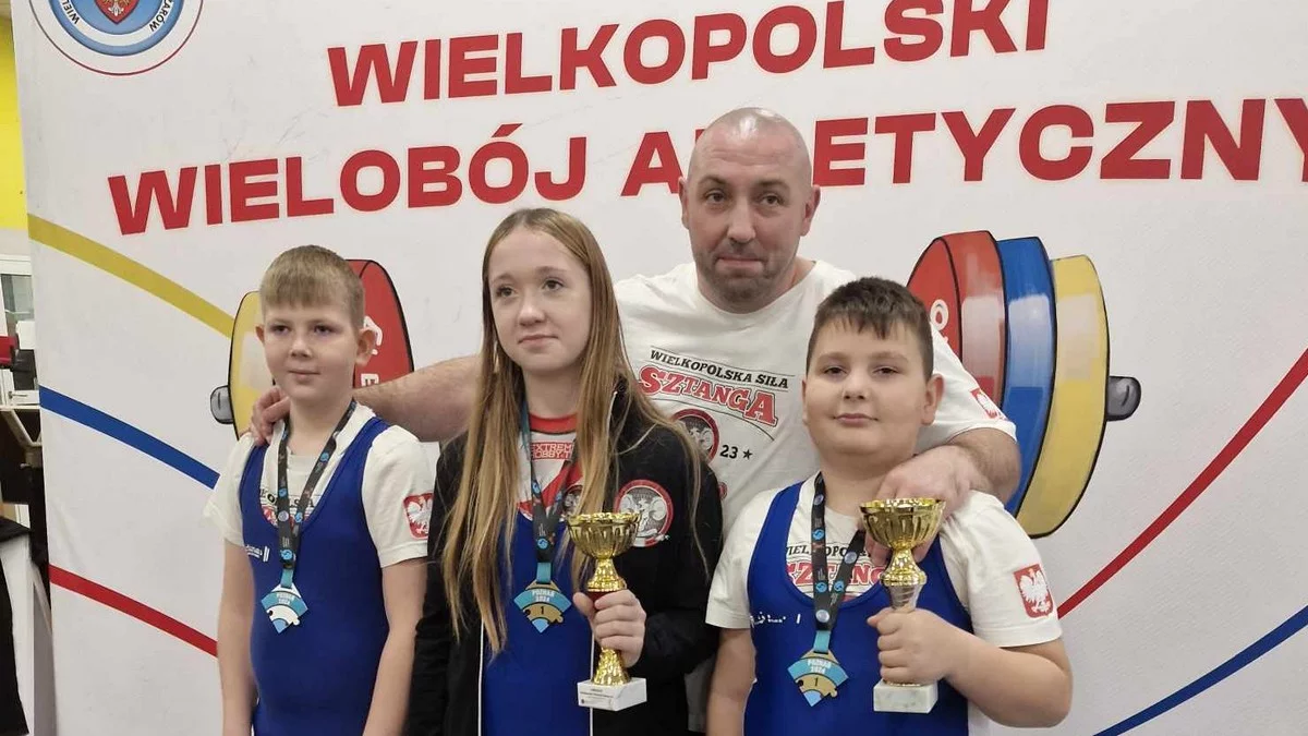 Świetny występ młodych ciężarowców. Bojanowianie z czterema złotymi medalami - Zdjęcie główne