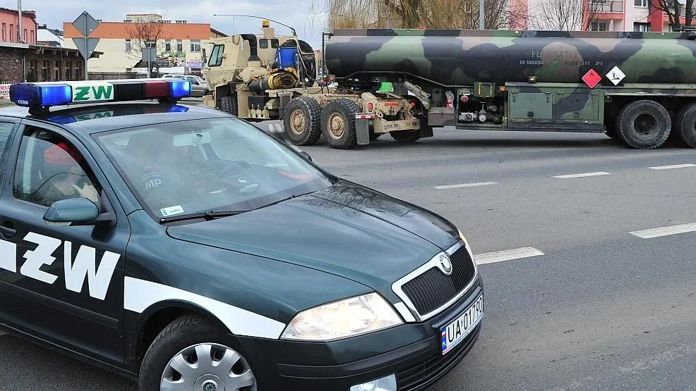 Kolumny wojskowe przejadą przez Wielkopolskę. Jest apel o niepublikowanie zdjęć - Zdjęcie główne