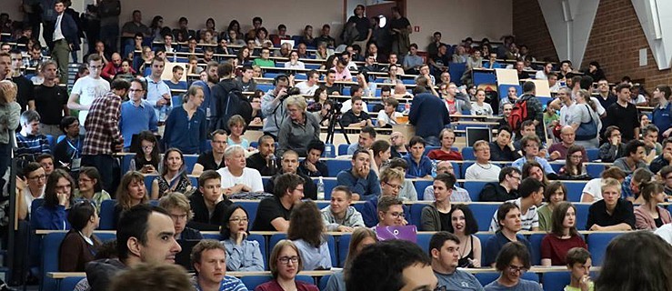 Rawiccy licealiści na konferencji naukowej we Wrocławiu - Zdjęcie główne