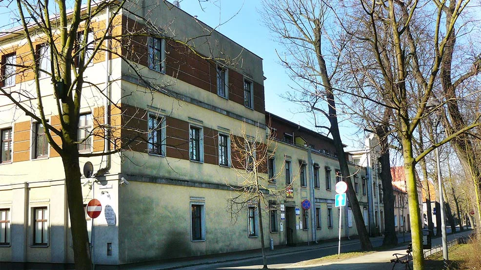 Już nie istnieją - fabryka tabaki i papiernia w Rawiczu, kiedyś największa w Polsce - Zdjęcie główne