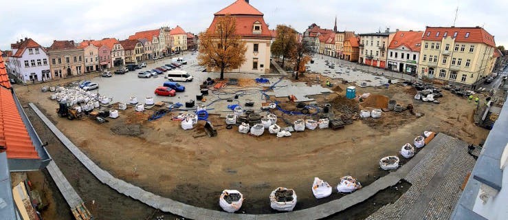 Rynek w Rawiczu  Co z terminem zakończenia remontu? - Zdjęcie główne