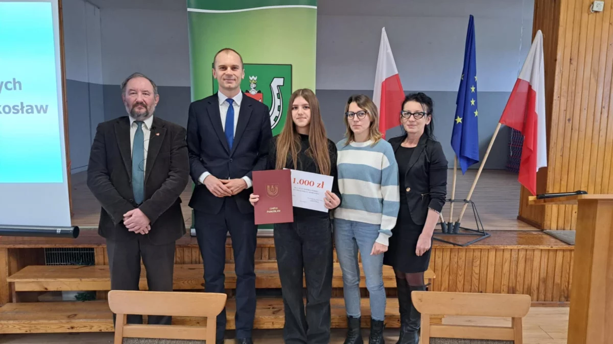 Wicemistrzyni Pit Bike nagrodzona w Pakosławiu. Gmina doceniła Julię Wróblewską - Zdjęcie główne