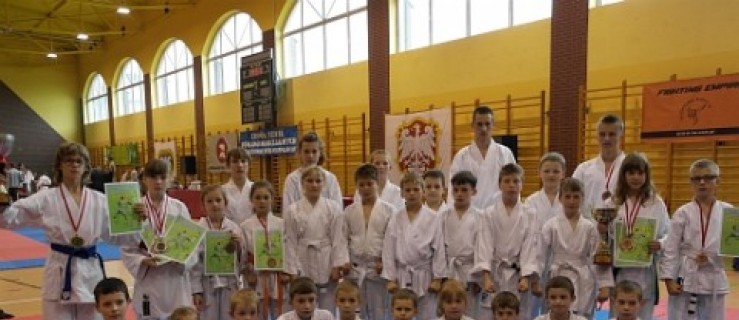 KARATE. 16 medali Suremu - Zdjęcie główne