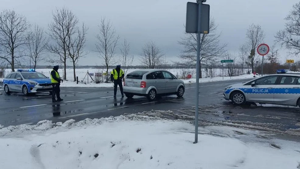 To nie primaaprillisowy żart. Rawiccy policjanci na wschodniej granicy. Co tam robią? [ZDJĘCIA] - Zdjęcie główne