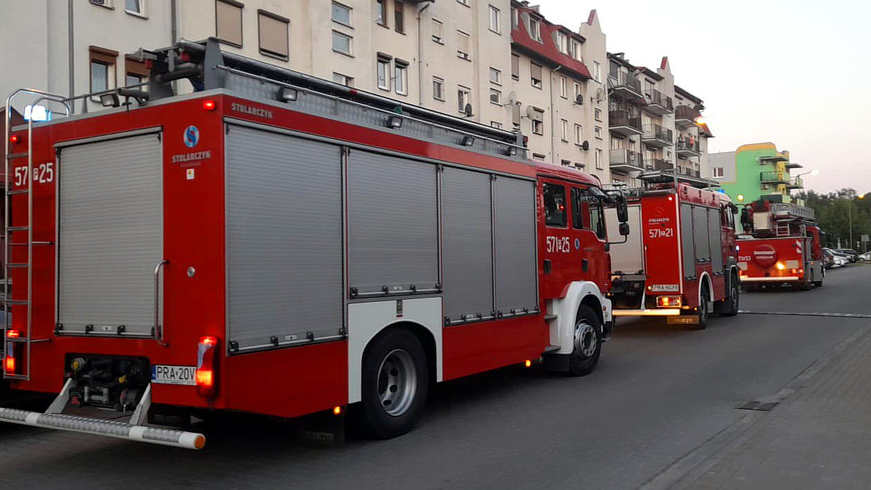 Wozy strażackie na Miedzińskiego.  - Zdjęcie główne