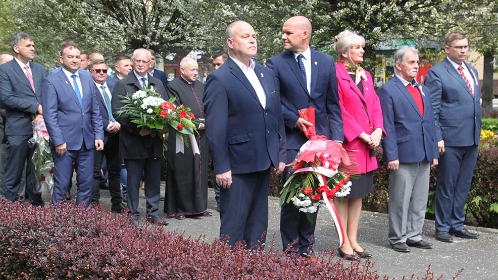 RAWICZ. Uroczystość 231. rocznicy uchwalenia Konstytucji 3 Maja [ZDJĘCIA] - Zdjęcie główne