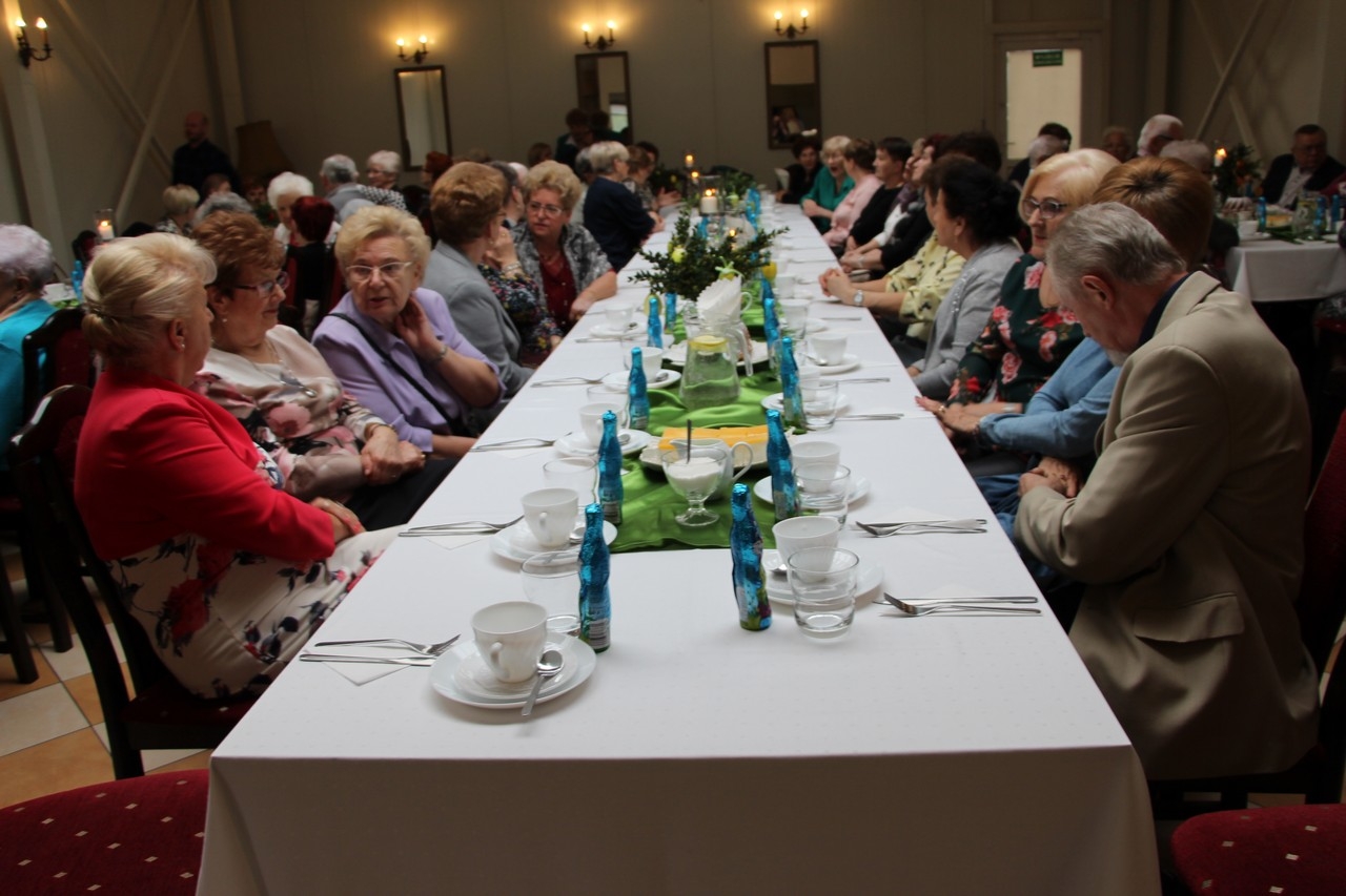 Jajeczko u seniorów - Zdjęcie główne