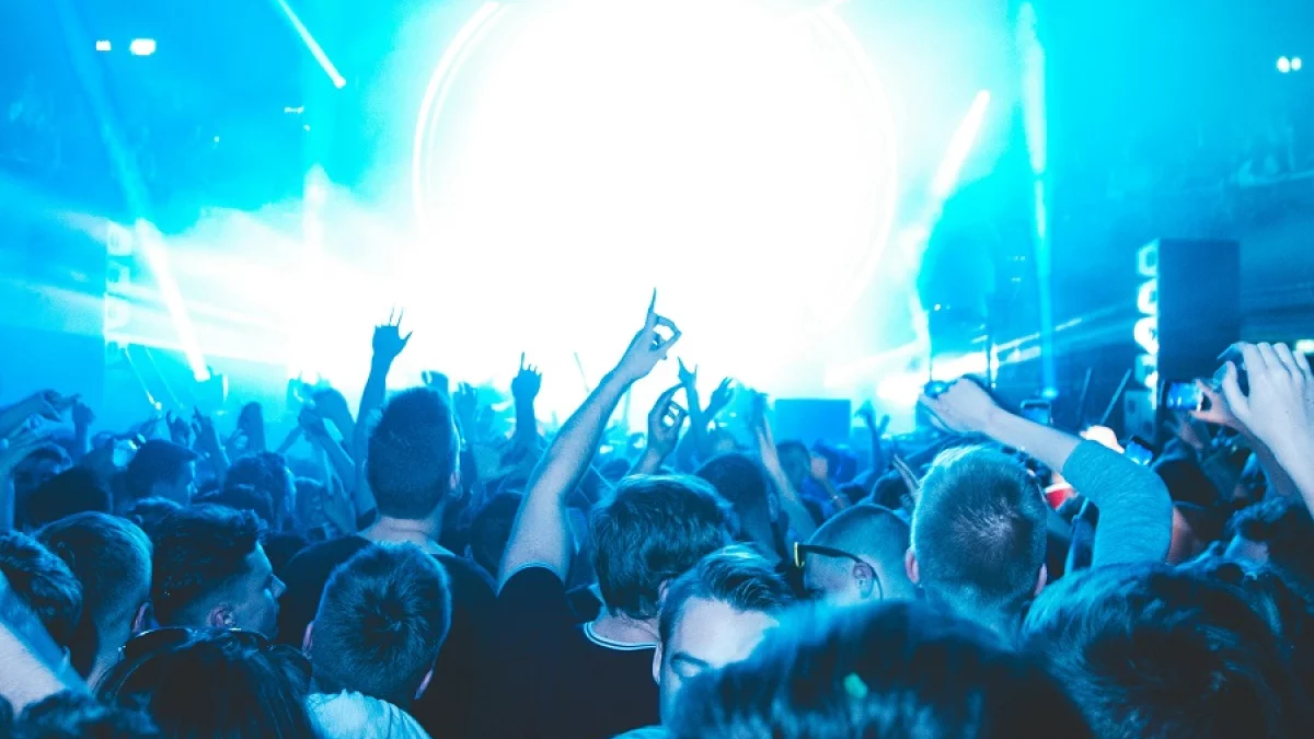 Z regionu. Zakłócona świąteczna zabawa w klubie. Apel o pomoc w ustaleniu sprawcy