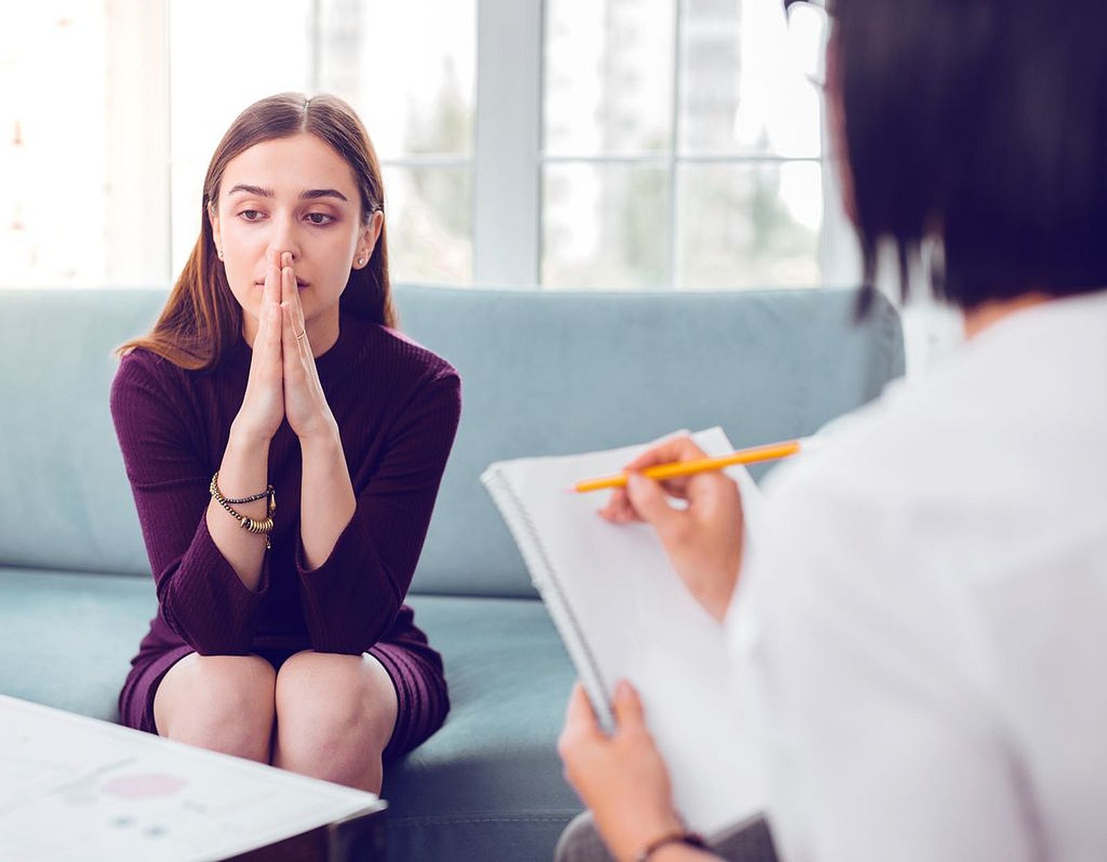 Pleszew. Ruszają bezpłatne dyżury psychologa dla uczniów i rodziców - Zdjęcie główne