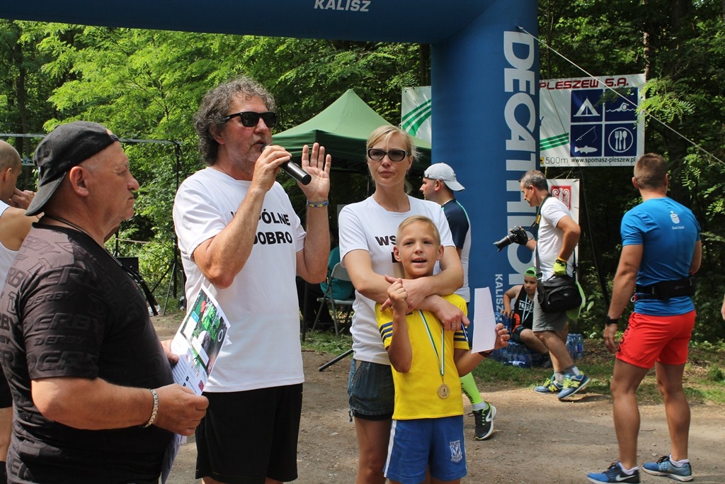 Bieg do kamienia - Zdjęcie główne