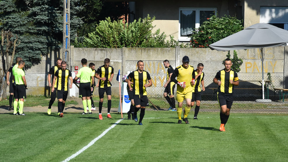 Korona Piaski - LKS Gołuchów 1:1