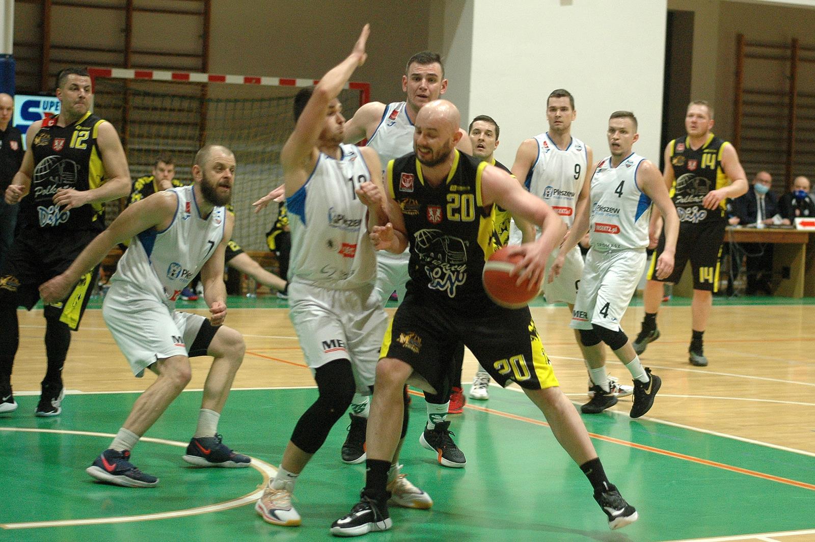 Kosz Pleszew - Dijo Polkąty Maximus 82:73