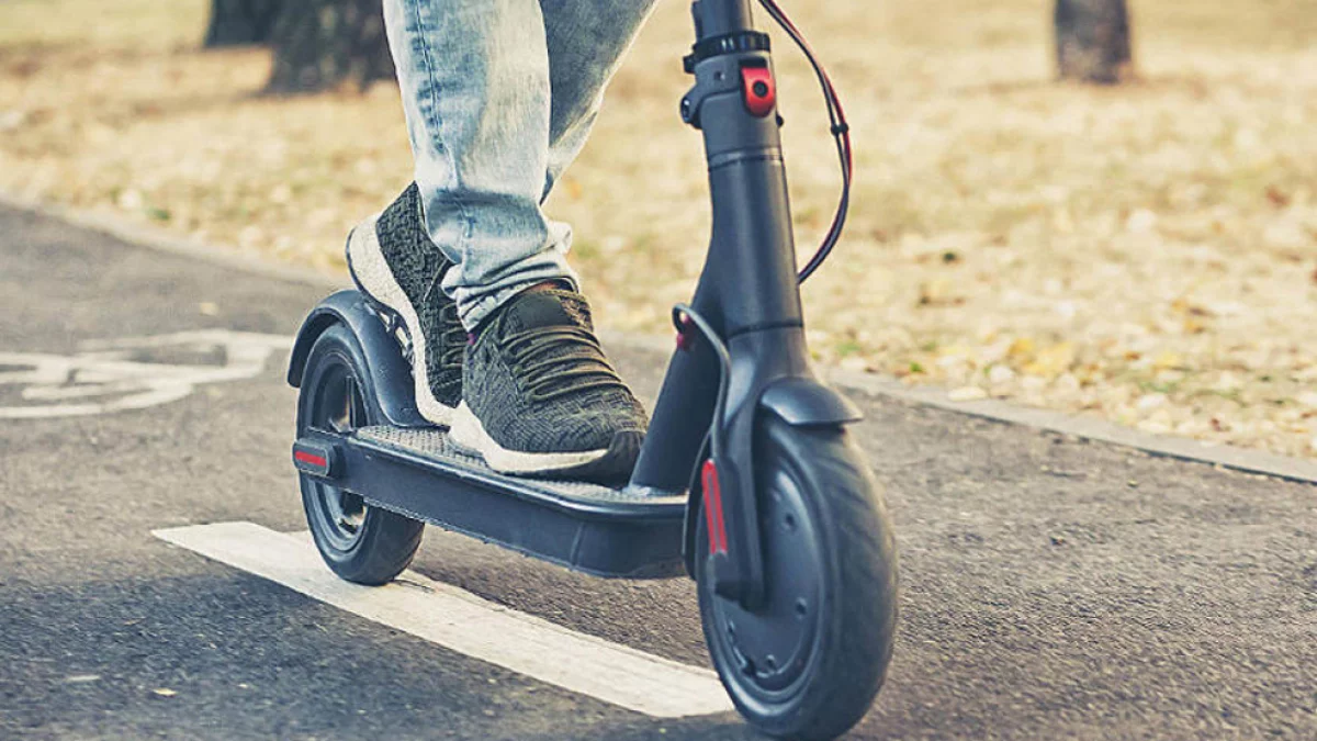 Od 3 marca jazda na hulajnogach z ograniczeniami. Zobacz co się zmieniło?