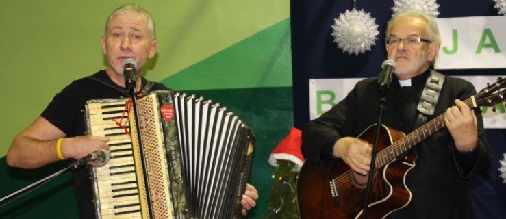 Kowalew. Radny wystąpił w duecie z proboszczem  - Zdjęcie główne