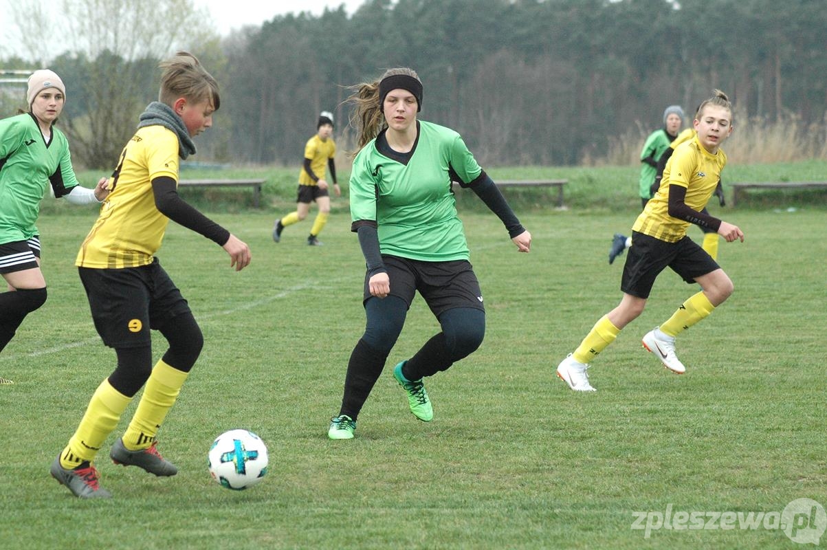 Mecz młodzików Gladiatorzy - LKS Gołuchów - Zdjęcie główne