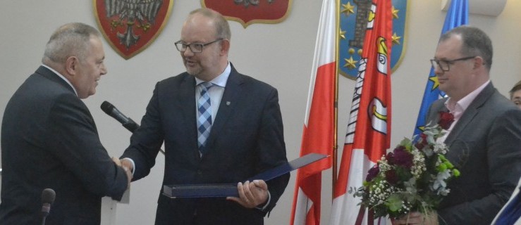 Władze powiatu wyróżniły Okręgową Spółdzielnię Mleczarską Kowalew-Dobrzyca - Zdjęcie główne