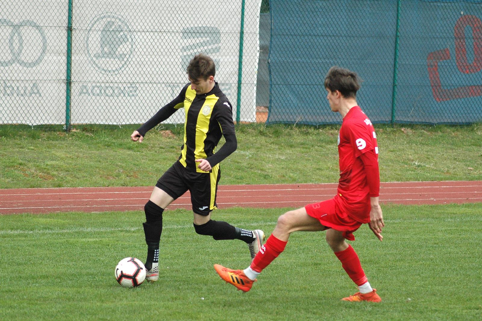 LKS Gołuchów - Warta Międzychód 1:1