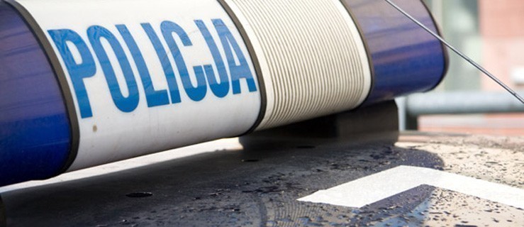 Kolizja na stacji paliw. Sprawca miał 3 promile i zakaz prowadzenia auta  - Zdjęcie główne