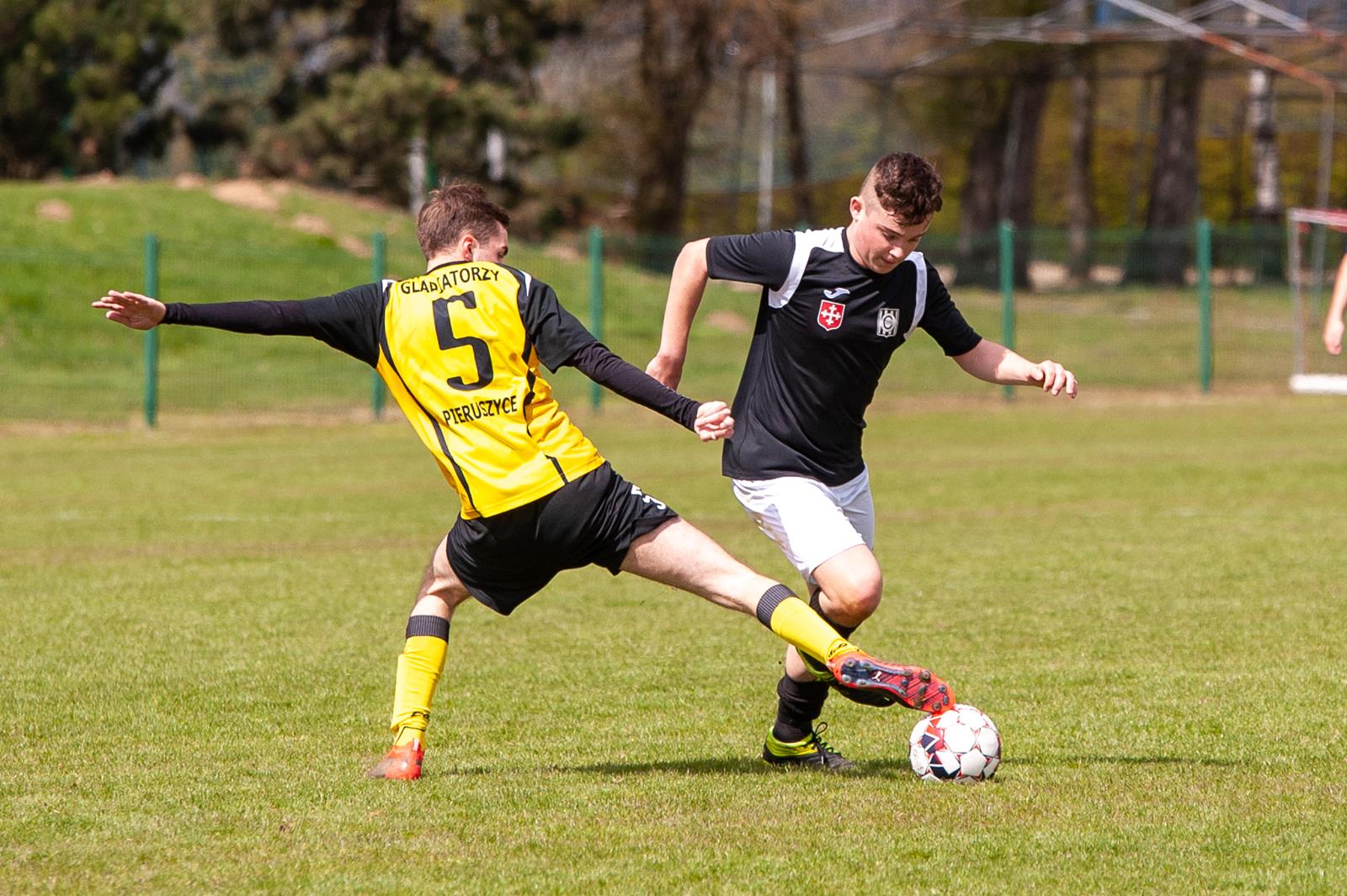 Czarni Dobrzyca - Gladiatorzy Pieruszyce 4:3