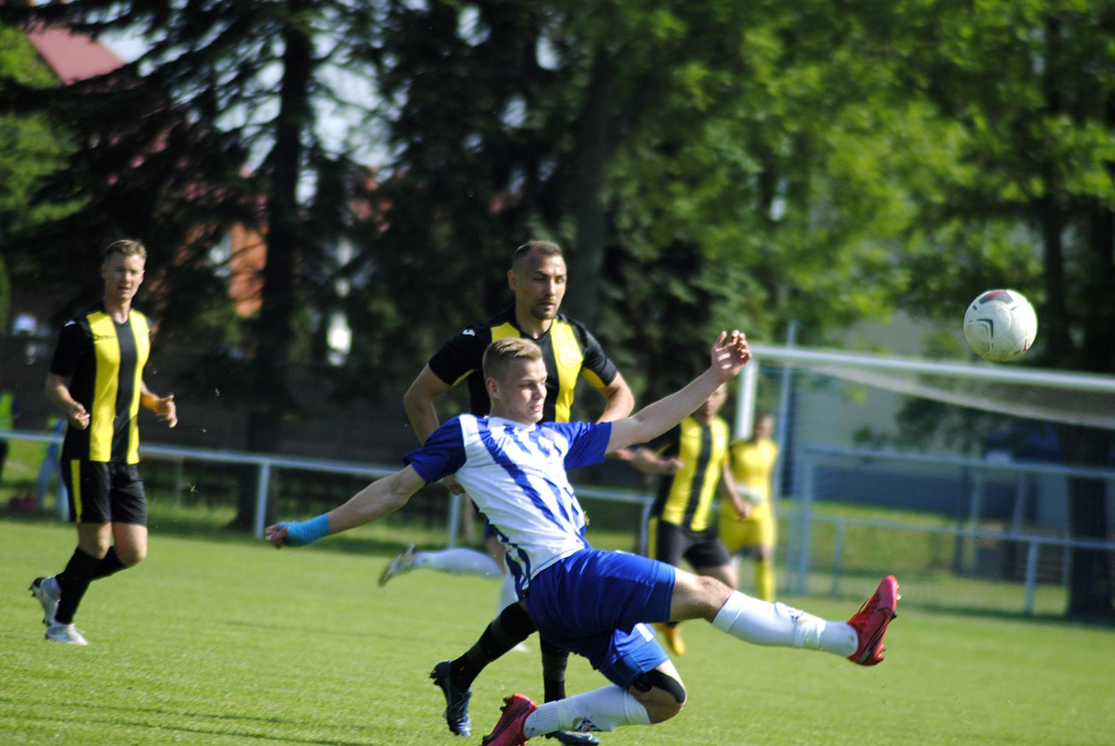 Pogoń Nowe Skalmierzyce - LKS Gołuchów 2:1